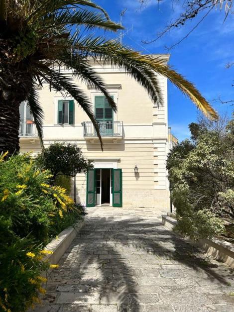 Giardino A Mare Lägenhet Bari Exteriör bild